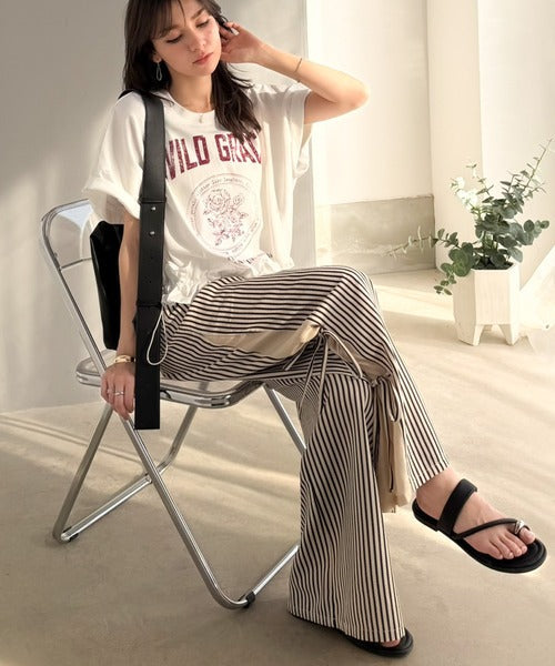 【mily bilet】甘辛バランスが叶う！綿100％ゆるシルエット裾ドロストフリルプリントTシャツ mi1329075