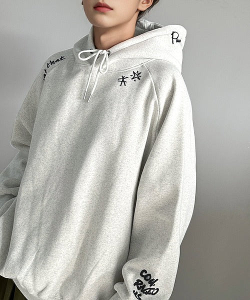 《JaVa ジャバコラボ》ラフに過ごしたい日にもトレンドをプラス。ランダム刺繍裏起毛パーカー jm1260293