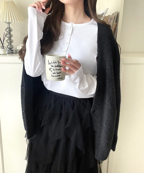 シンプルだからこそ、こだわりたい。シルケット加工ドット釦ヘンリーTシャツ（長袖） ce1020314