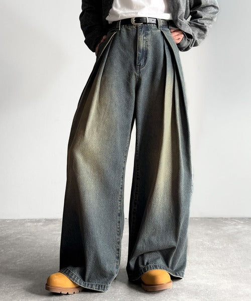 ヴィンテージ加工3タックワイドバルーンデニムパンツ／Vintage-Washed Three-Tuck Wide Balloon Denim Pants co0900009