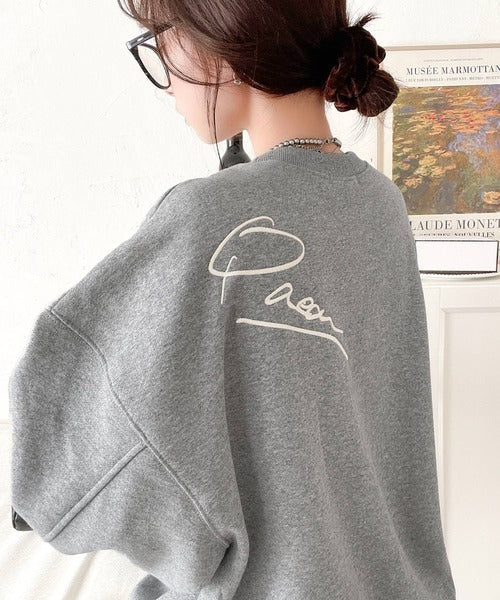 シーズンムード漂う。バック刺繍ロゴ裏起毛スウェットプルオーバー ce1260248