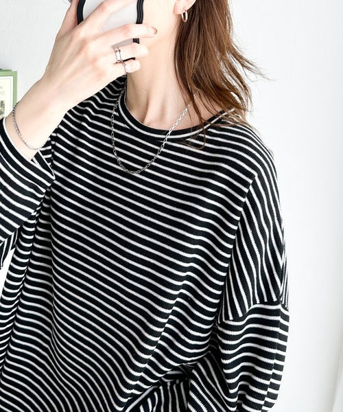 ボーダーブーム再来。ゆるっとサイドスリット長袖ボーダーロンTee ce1020150
