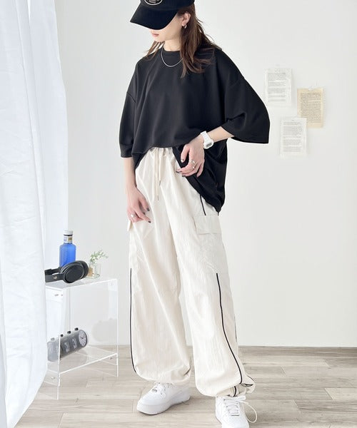 艶感素材でゆったりな着心地。ダンボールビッグTシャツ ce1260189
