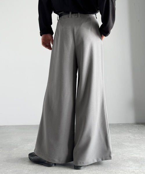 【Classical Origin】「袴型立体シルエット。」インタックワイドフレアスラックス／In-Tuck Design Wide Flared Pants co1150055
