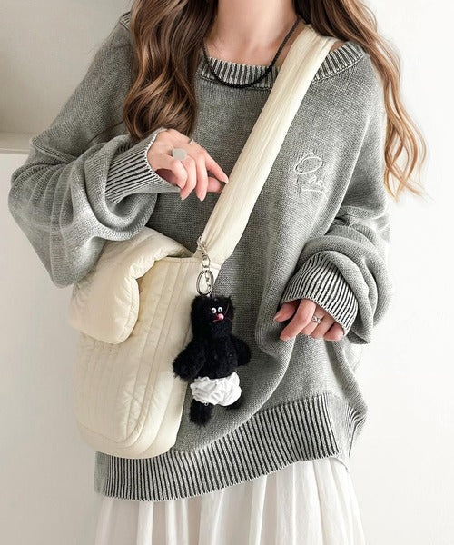 大人可愛いレトロな雰囲気。綿100％ワンポイント刺繍ピグメントニットプルオーバー ce1260240