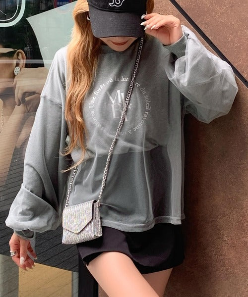 【mily bilet】デイリーからお出かけまであらゆるシーンに大活躍！箔プリントチュール重ねロングTシャツ mi1019058