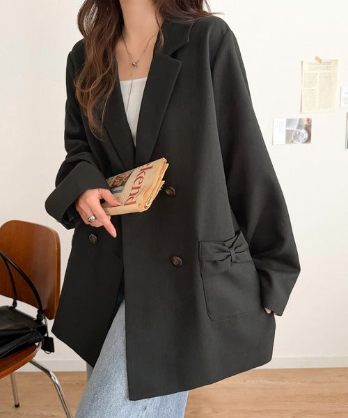 【mily bilet】ハンサムジャケットにリボンで甘さをひとさじ、羽織るだけで大人ガーリー♪リボンポケットテーラードジャケット mi1329107