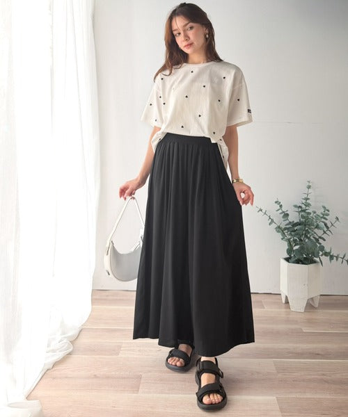 さらり、軽やか。リラックスstyleキマる。レーヨン素材ウエストギャザーフレアシルエットワイドパンツ ce1015084