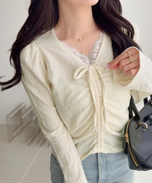 【mily bilet】レース×シャーリングで、甘さをひとさじ。レースドッキングパフスリーブジャガードトップス（長袖） mi1359080