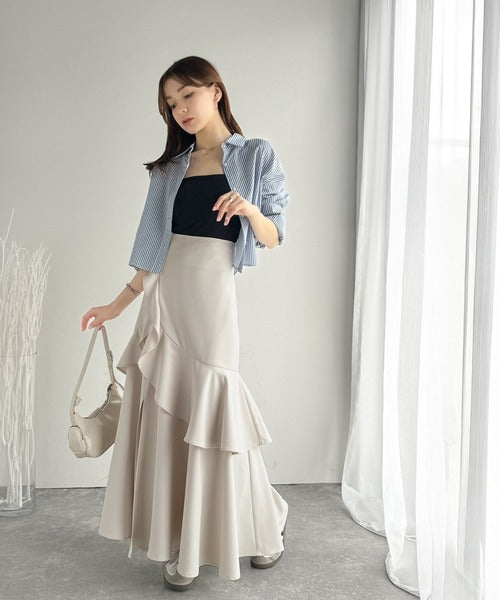 【mily bilet】上品に揺れるシルエットが美しい。スリット入りアシメフリルスカート（ロング） mi1019092