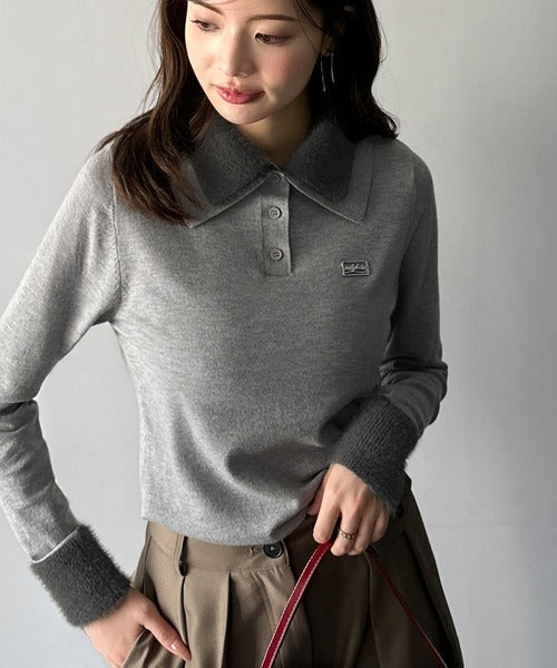 【mily bilet】上品とカジュアルを叶える、大人コーデが即完成。ファー使いダブル襟ロゴプレートニットポロ(長袖) mi1029150