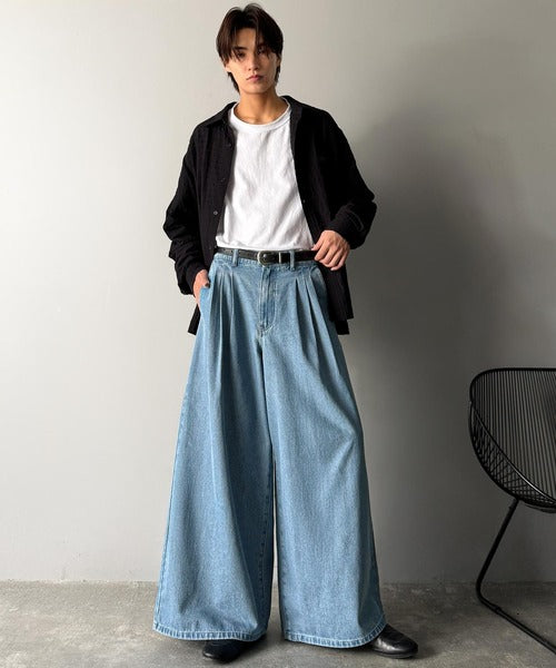 【Classical Origin】「贅沢シルエット。」3タックワイドデニムスラックス／Triple-Tuck Wide Denim Trousers co0900001