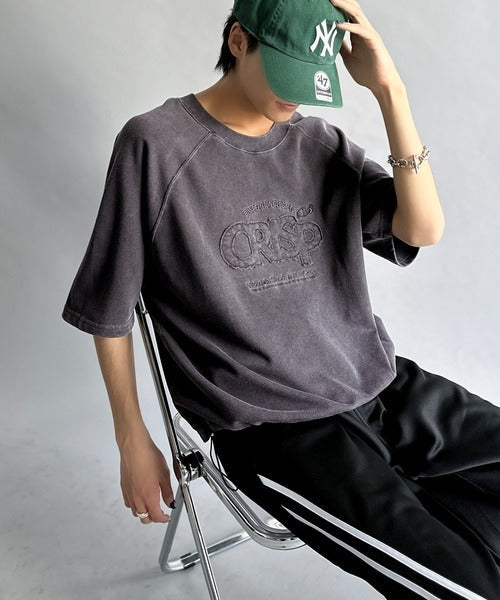 《JaVa ジャバコラボ》裾はドロストでお好みのシルエットに。ヴィンテージライクな半袖ロゴスウェット jm1029126