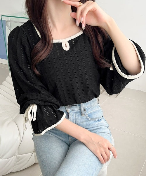 【mily bilet】華やかさと上品さを兼ね備えたデザインが個性的。ストライプレースキャンディースリーブリボン付きプルオーバー（長袖） mi1019104