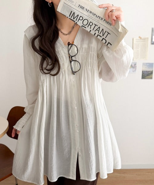 柔らかく纏う、大人の甘さを。シアーワッシャー前後２WAYウエストシャーリングチュニック ce1110158