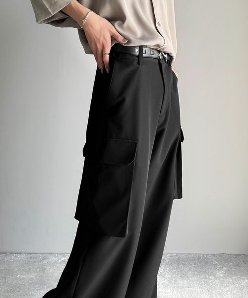 Big Pocket Parachute Wide Trousers／ビッグポケット付パラシュートワイドスラックス co1150004