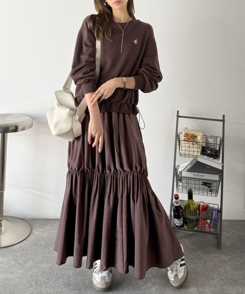 一枚でコーディネートが完成する優秀アイテム◎胸刺繍ドロスト裏起毛ドッキングワンピース ce1020325