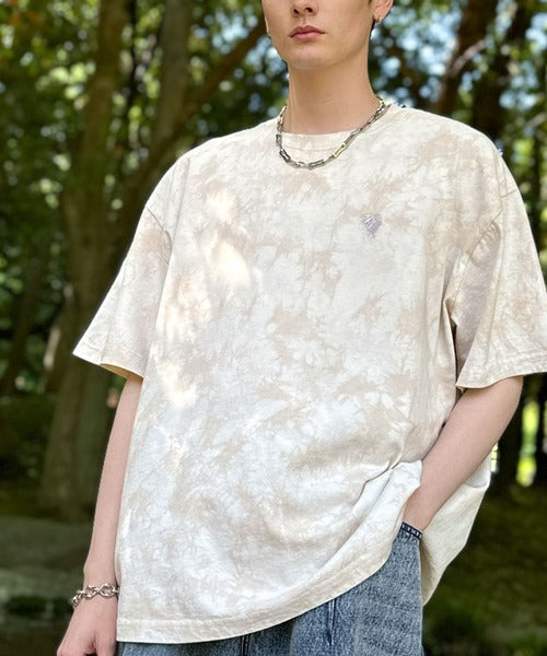 「視線を独り占め。」タイダイ染め刺繍入りオーバーサイズTシャツ／Tie-Dye Embroidered Oversize T-Shirt co1150031