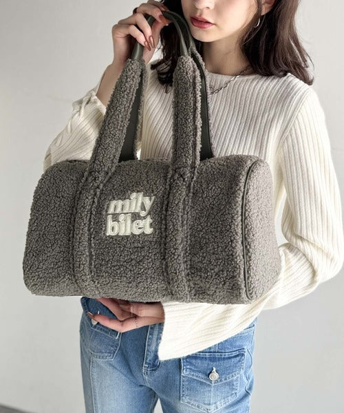 【mily bilet】ふわもこ感がたまらない主役バッグ♪ロゴ刺繍ボアボストンバッグ mi1179067