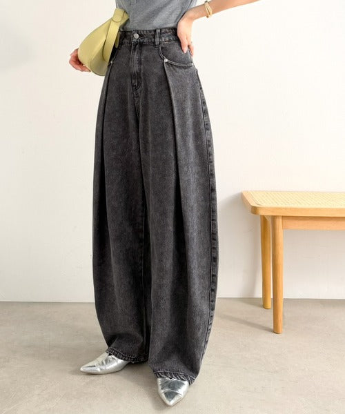 《JaVaジャバコラボ》頑張らない日の“正解ボトム”。フロントタックハイウエストコクーンデニムパンツ jv1400007