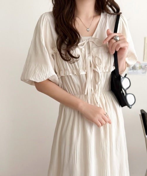 【mily bilet】1枚で華やぐ♪揺れ感シアーフリルリボンプリーツロングワンピース mi1019134