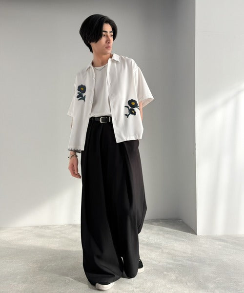 【接触冷感機能付き】サガラ刺繍フラワーステッチシャツ／Cool-Touch Fabric Sagara Embroidered Flower Stitch Shirt (半袖) co1320019