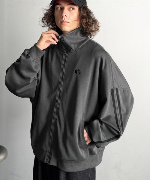【Classical Origin】「ありそうでない。」サイドラインドルマンハイネックトラックジャケット／Side Lines Dolman High-Neck Track Jacket co1150048