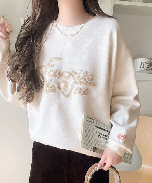 《JaVaジャバコラボ》後ろタックで作る旬シルエット♪サガラ刺繍風ロゴコクーンニット jv1050313