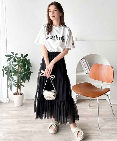 ナチュラルな中に、さりげない華。綿100％ロゴ×フラワー刺繍ビッグTシャツ（半袖） ce1260485