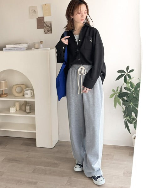 《JaVaジャバコラボ》サッと羽織って即サマになる！胸元刺繍ダンボール素材シャツジャケット jv1010558