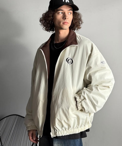 【Classical Origin】「これ1着で実質2着分の価値。」ナイロン×ボア2wayリバーシブル胸元刺繍ブルゾン／2WAY Reversible Nylon Boa Blouson co1150079