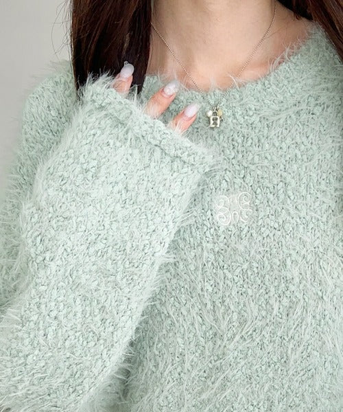 【mily bilet】愛され大人フェミニン。ポンポンフェザー胸刺繍ニット mi1029068