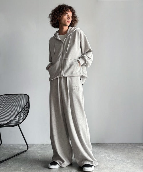 【Classical Origin】「シルエット推し。」アップリケデザインオーバーサイズスウェットパンツ／Applique Detail Oversized Sweatpants co1150046