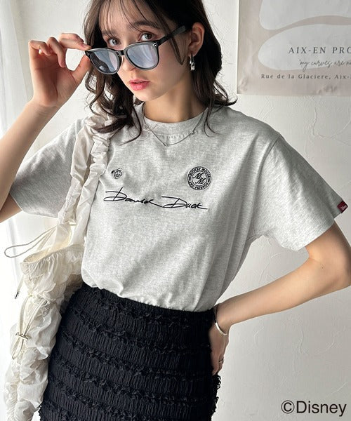大人女子必見！　綿100％「ディズニー」サイン風刺繍Tシャツ（半袖） ce1330037