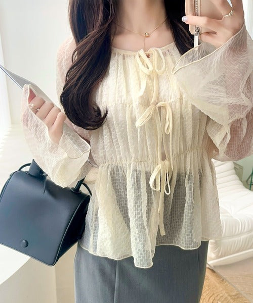 【mily bilet】1枚で2通り。透け感×チェックで、甘さをほどよく。前後2wayシアーチェックブラウス mi1359032