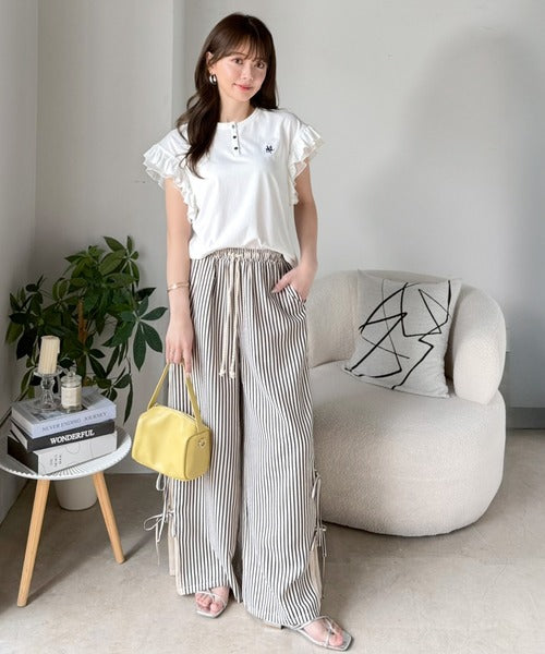 【mily bilet】ふわっと華やか、でも凛と。袖フリルコンパクトTシャツ mi1329092