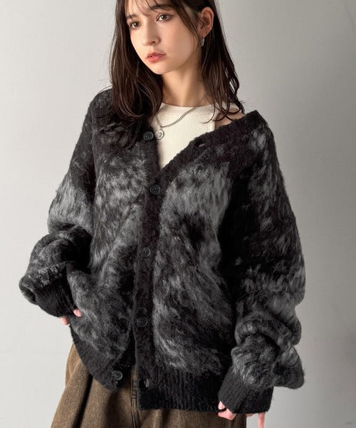 【Classical Origin】「まるで毛布。」モヘアライクシャギー素材Vネックカーディガン／Mohair-Like Shaggy Knit V-Neck Cardigan co0780003