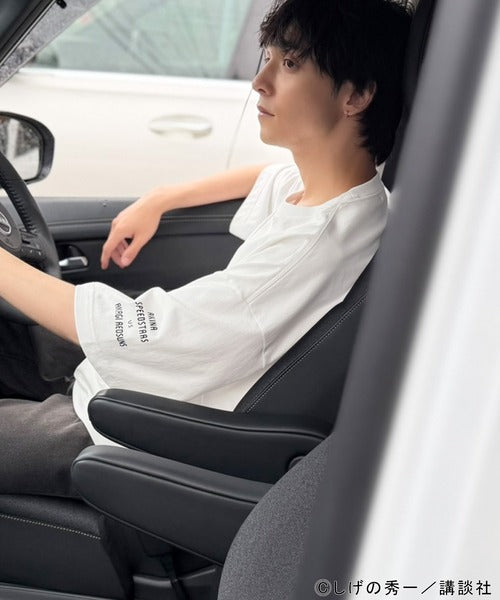 《頭文字D × JaVaコラボ》藤原拓海 vs 高橋兄弟 秋名バトルシーン グラフィック 半袖Tシャツ 【接触冷感・UVカット機能付き素材】 jo1150092