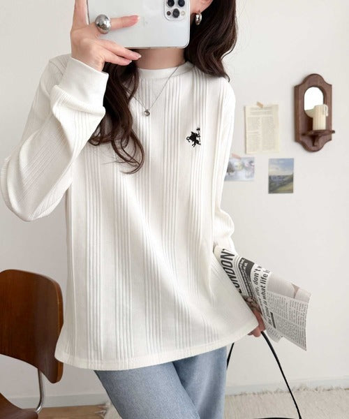 着るだけ、モチベUP！抜群の着回し力で毎日に寄り添う♪オーガニックランダムテレコ胸元刺繍ロンT(長袖) ce1260539
