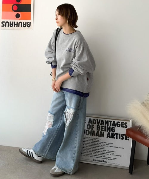 《JaVaジャバコラボ》着るだけでレイヤード上級者！配色刺繍レイヤード風オーバーサイズ裏起毛プルオーバー jv1050390