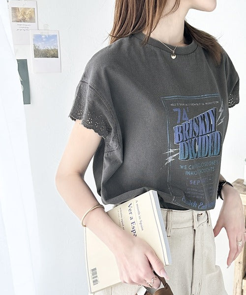 《Javaジャバコラボ》ヴィンテージライクなデザイン。綿100％袖レースピグメントロックTシャツ jv1050164