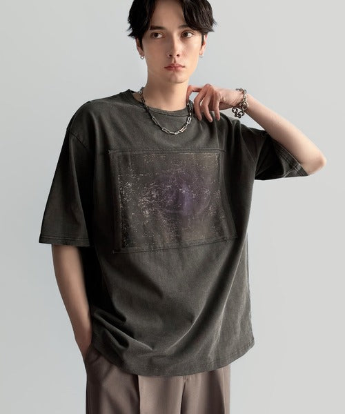 「オリジナリティ。」ピグメント加工ダブルレイヤーデザインプリントTシャツ／Pigment-Dyed Double-Layered Design Print T-Shirt co1010002