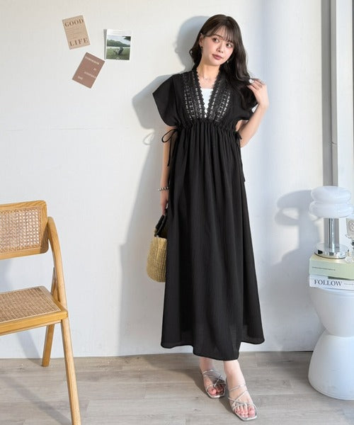 【mily bilet】甘さを抑えて上品に華やぐ。ナチュラルムードな レース使い楊柳フレアワンピース mi1019130