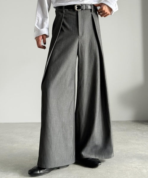 【Classical Origin】「袴型立体シルエット。」インタックワイドフレアスラックス／In-Tuck Design Wide Flared Pants co1150055