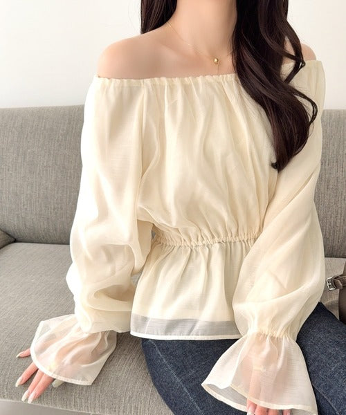 【mily bilet】シアー×ペプラムで、大人可愛く。キャンディスリーブシアーギャザーペプラムブラウス (長袖) (シアー) mi1019163