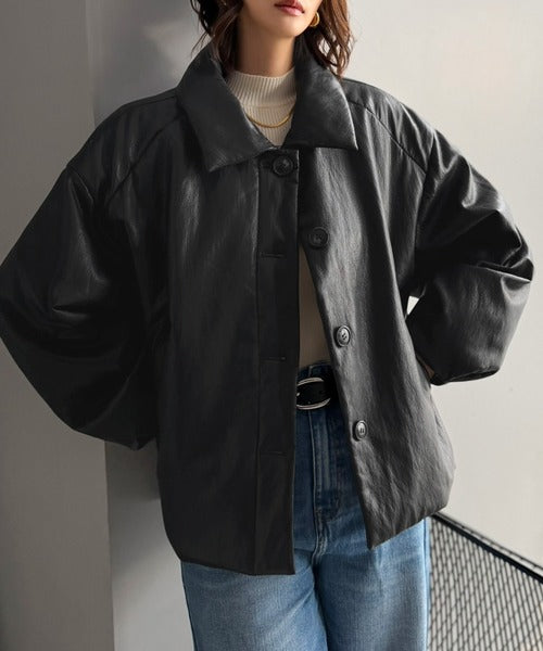 レザーって、こんなに可愛く着られる！大人可愛い丸みシルエット♪フェイクレザー中綿入りステンカラーショートジャケット ce1070253