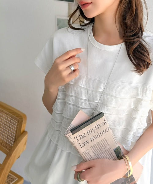 甘さを仕込む、大人の余裕。綿100％シルケット加工×シアーフリル切替オーバーサイズペプラムTシャツ（半袖） ce1410008