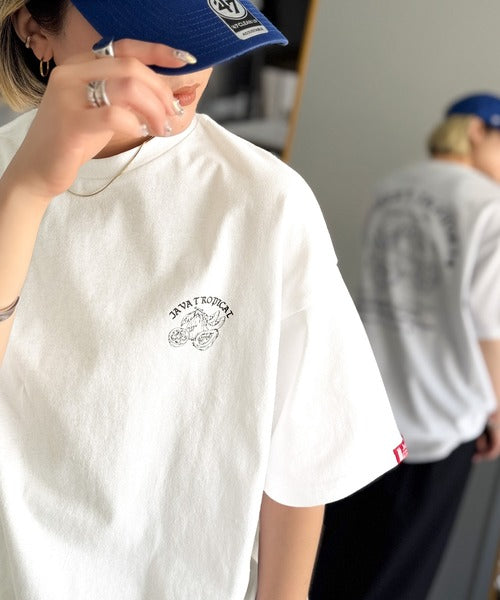 《JaVaジャバコラボ》周りと差がつくアート感。綿100％ タイ☆トロピカルフルーツ柄☆ビッグTシャツ jm1029128