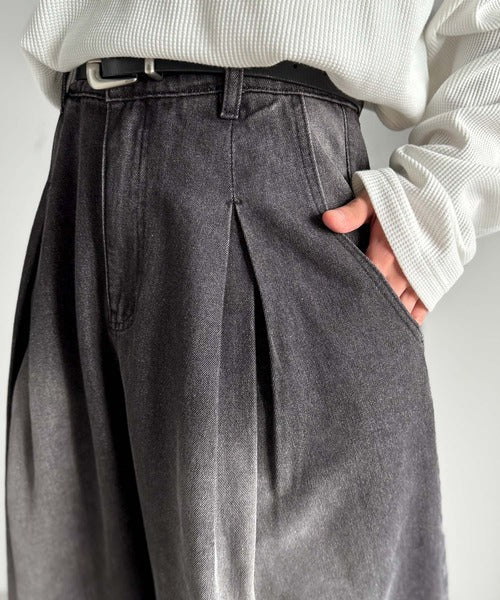 【Classical Origin】「Aライン即完成。」変形3タックスーパーワイドデニム／Unique Three-Tuck Super Wide Denim co0900005