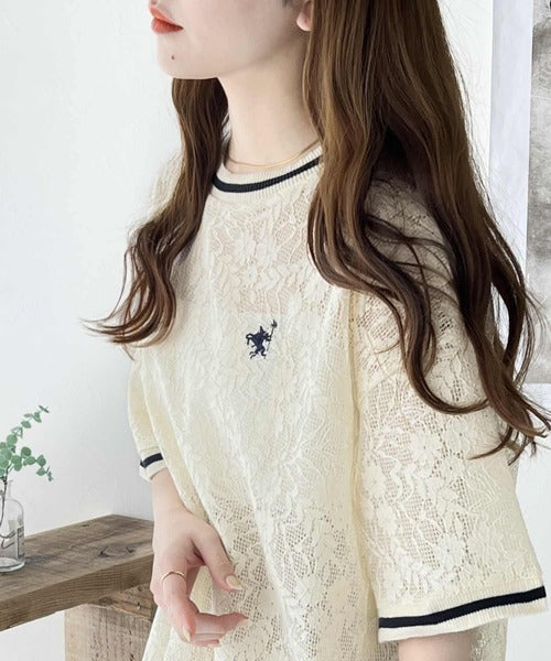 上品レース×スポーティMIXが旬。クロシェ風レースリブラインTシャツ。 ce1050163